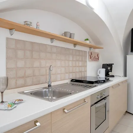 The - Cozy Apartment